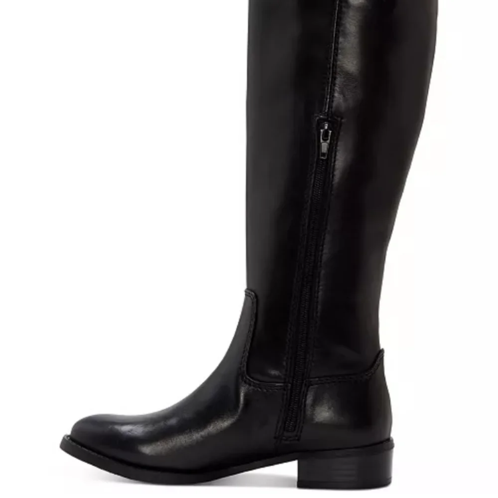 NWT: INC; INTERNATIONAL CONCEPTS FAWNE KNEE HIGH 100% REAL LEATHER BOOTS!
